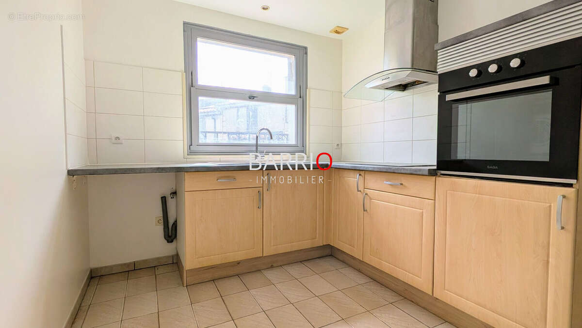 Appartement 80 m² à Palau-Del-Vidre  - photo 4