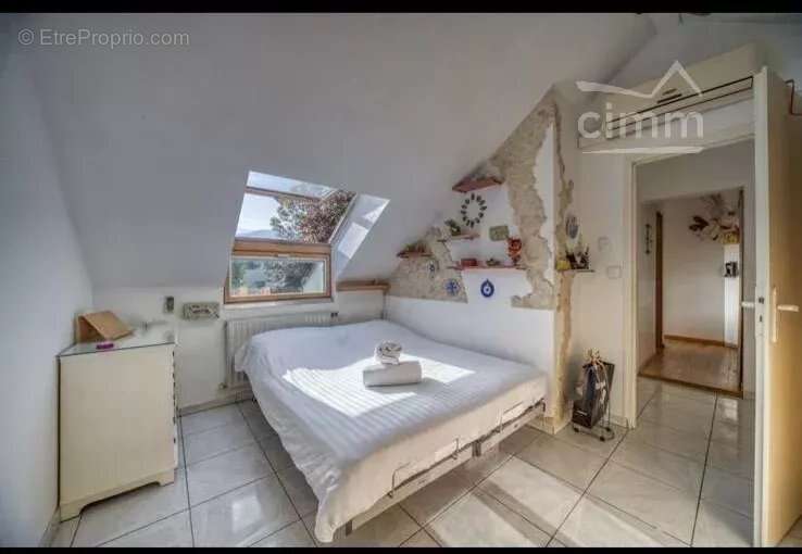 Maison à MONTBONNOT-SAINT-MARTIN