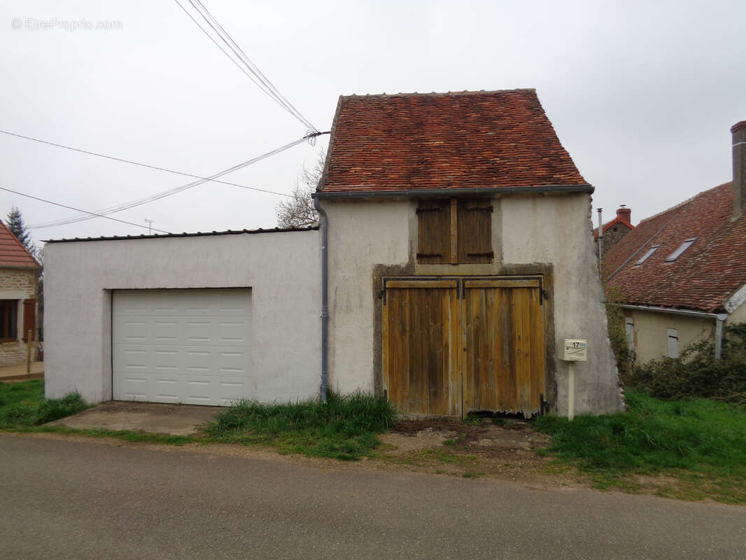 Maison à PREMERY