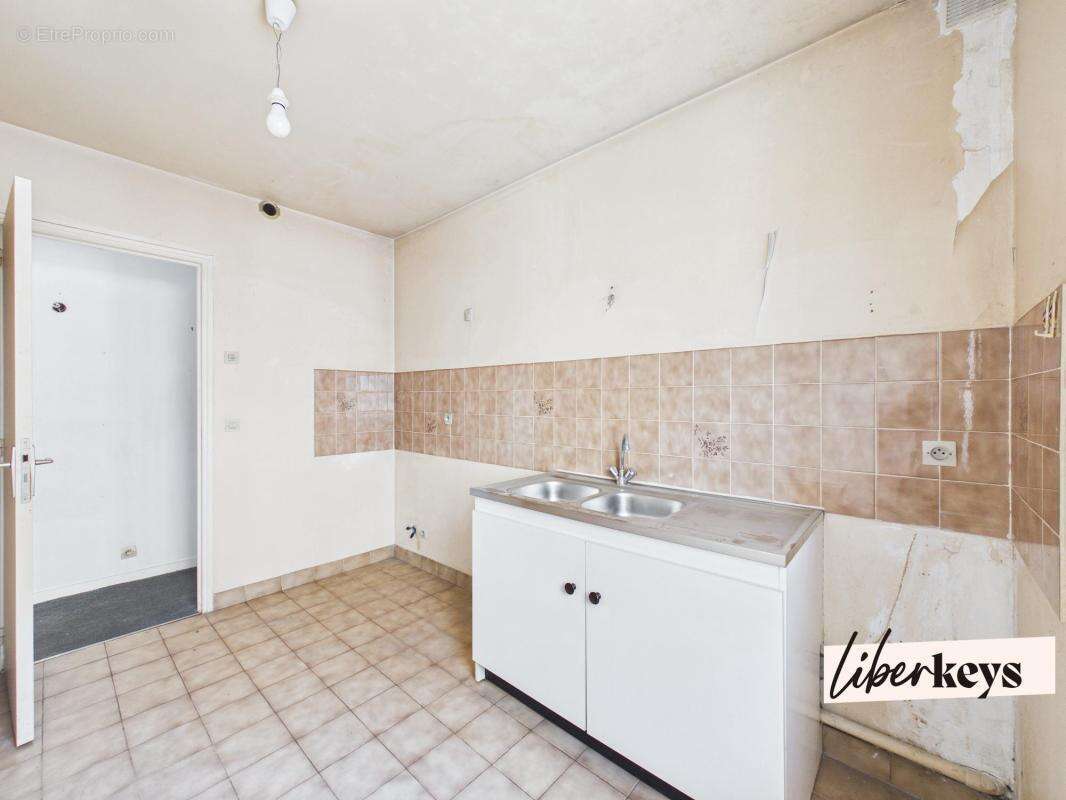 Appartement 2 pièces lumineux et traversant avec parking – Les Clayes-sous-Bois - photo 7