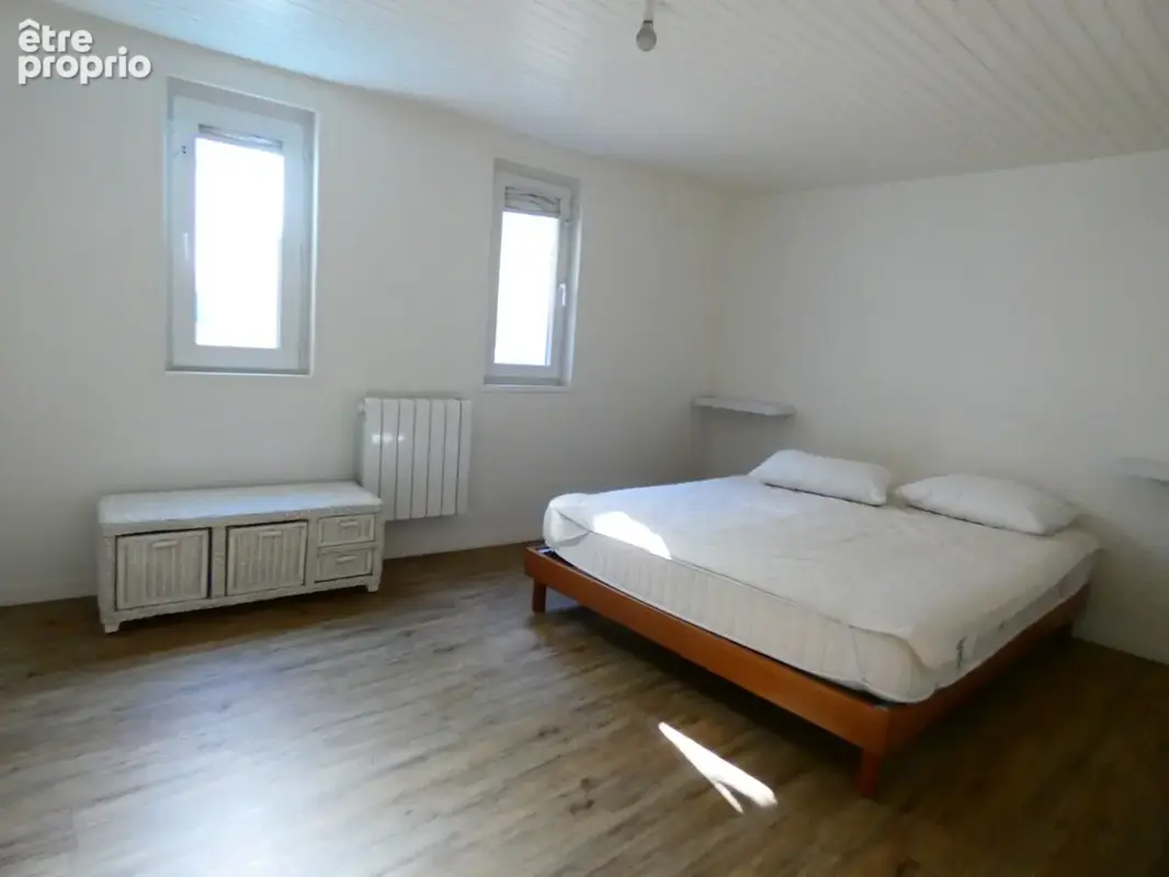 Duplex atypique avec terrasse et jardinet - photo 4