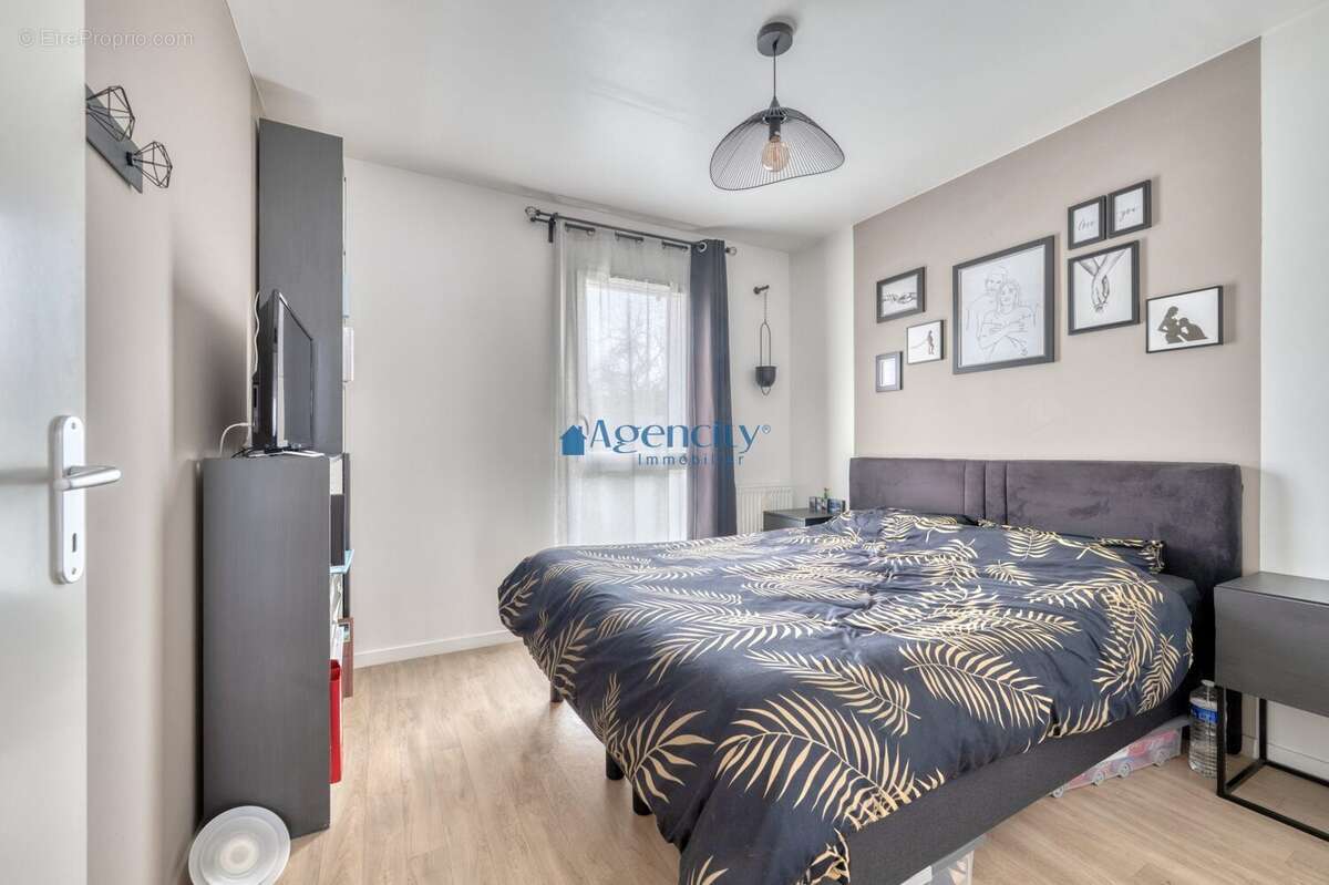 Maison à CHAMPIGNY-SUR-MARNE