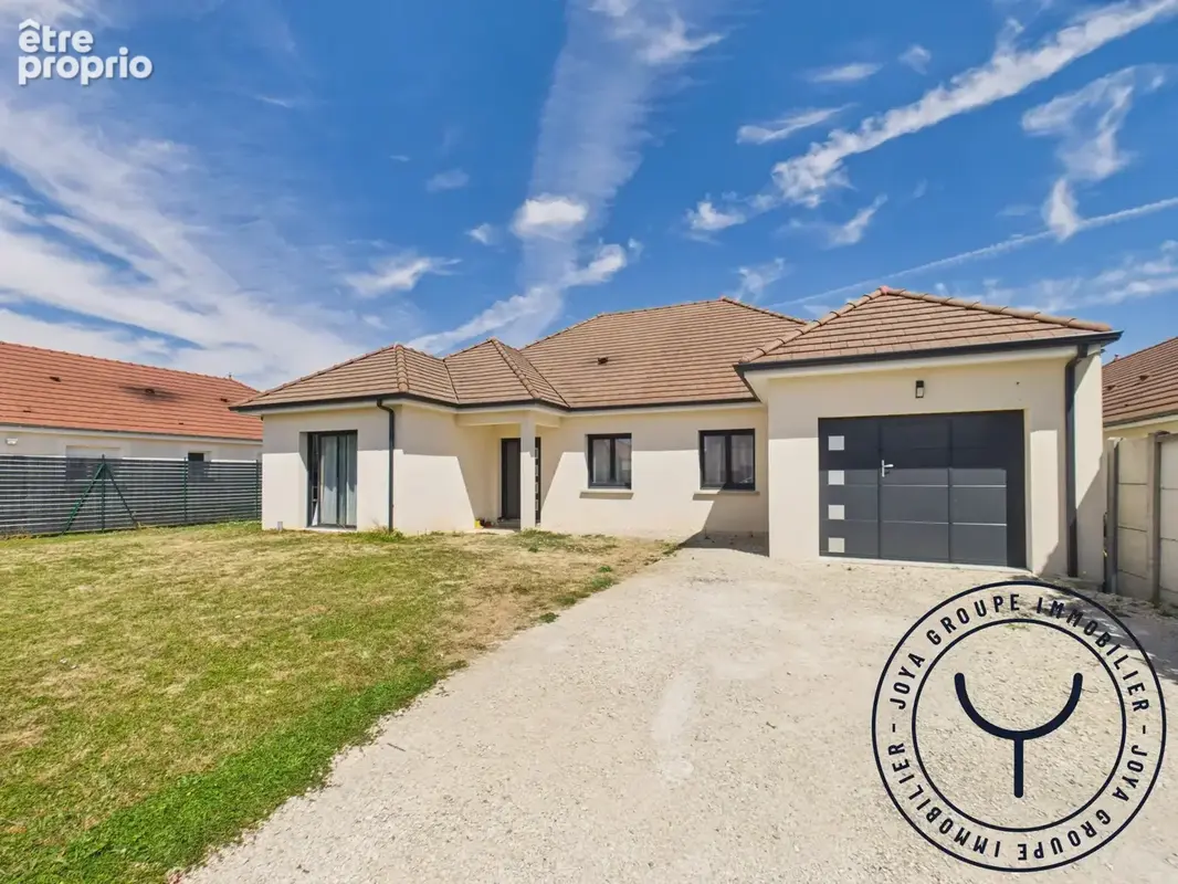 Photo Maison à Breviandes au prix de 338 000€