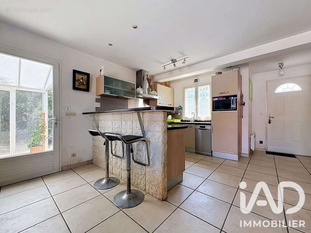 Maison 97 m² à Cazouls-Les-Beziers  - photo 4