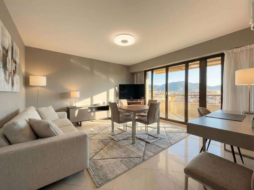 Appartement à NICE