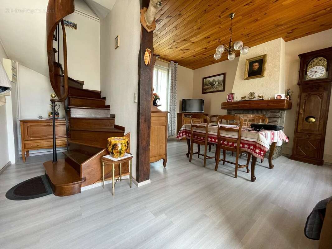 Maison à LES ESSARTS