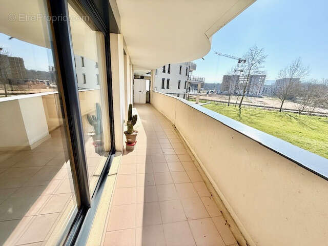 Appartement à FERNEY-VOLTAIRE