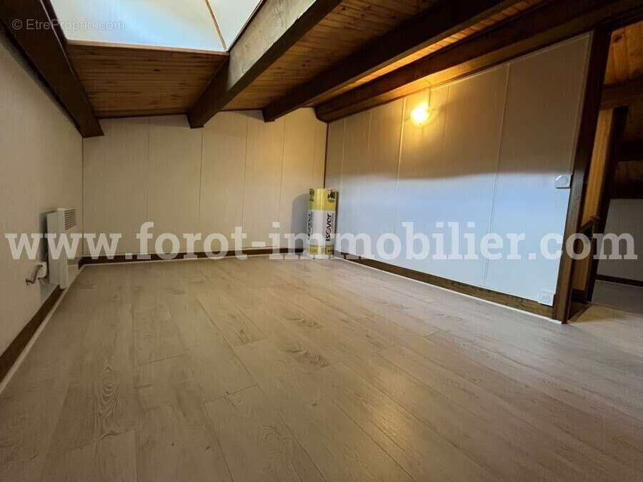 Maison à LE CHEYLARD