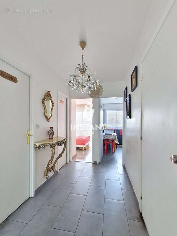 Appartement à MAISONS-ALFORT