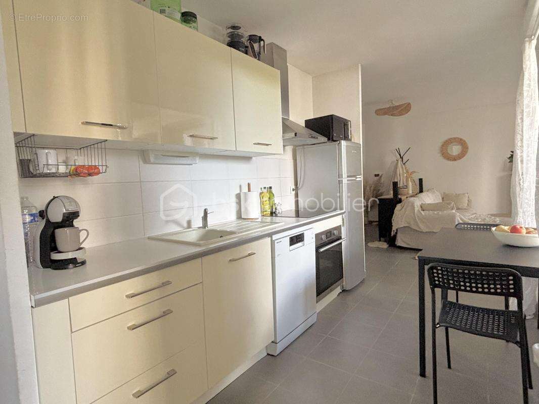 Appartement à SAINT-JEAN-DE-VEDAS