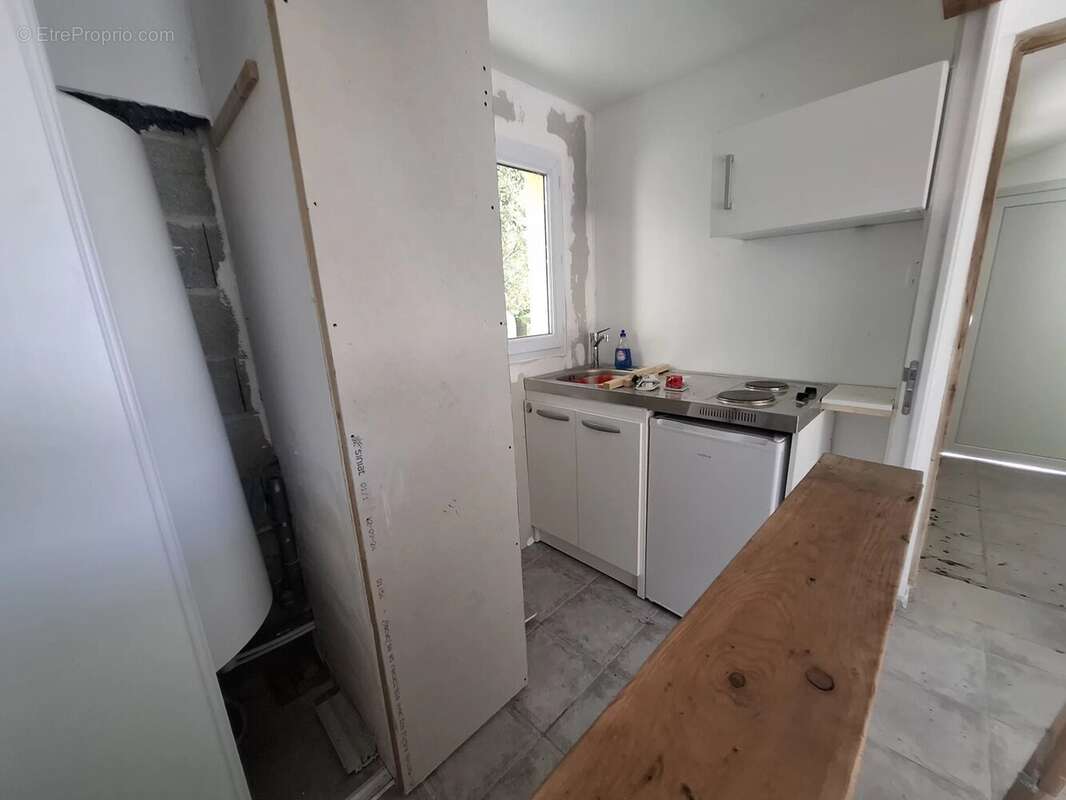 Maison - regusse - photo 14