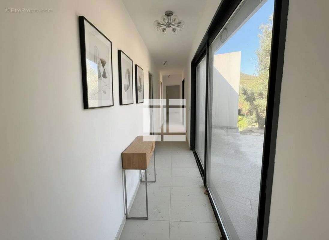 Villa contemporaine de plain pied neuve – erbalunga - photo 4