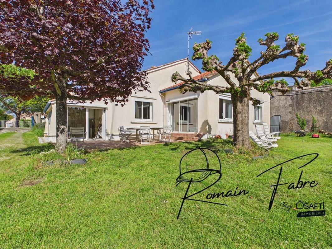 Photo 1 - Maison à SAINT-MARTIN-LACAUSSADE