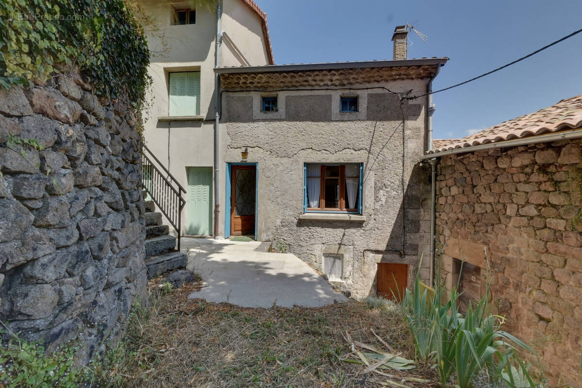 Maison à MARCOLS-LES-EAUX