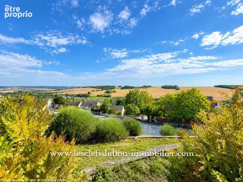 Élégante maison traditionnelle avec vue dominante - photo 2