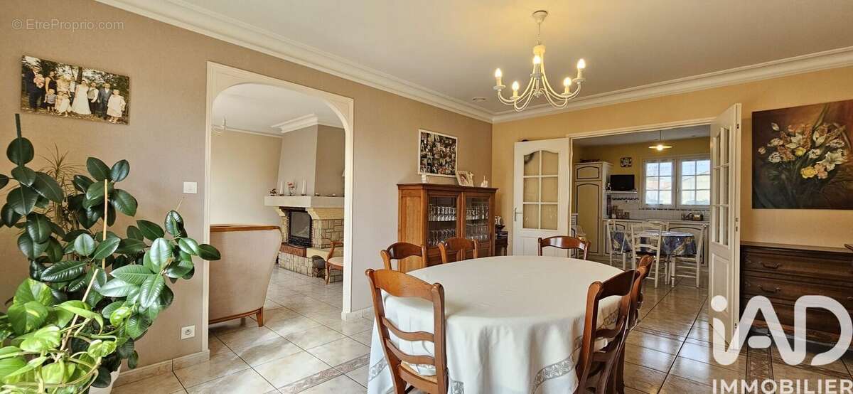 Photo 2 - Maison à NIEUL-LE-DOLENT