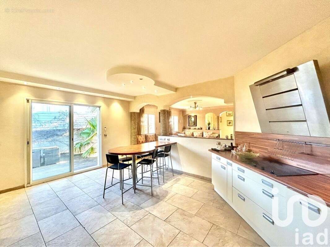 Photo 3 - Maison à SAINT-JEAN-DE-VEDAS