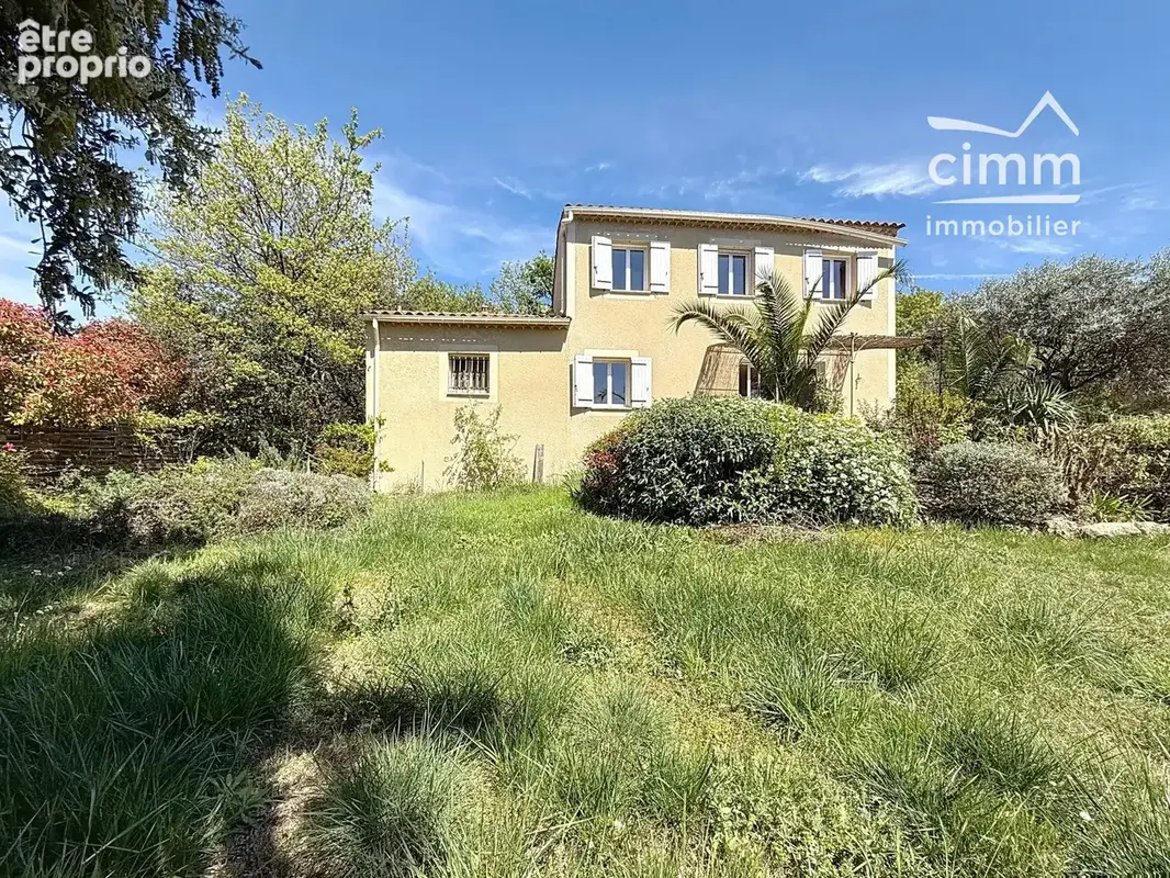 Photo Maison à Modene au prix de 372 000€