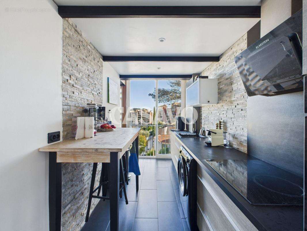 Appartement à LE CANNET