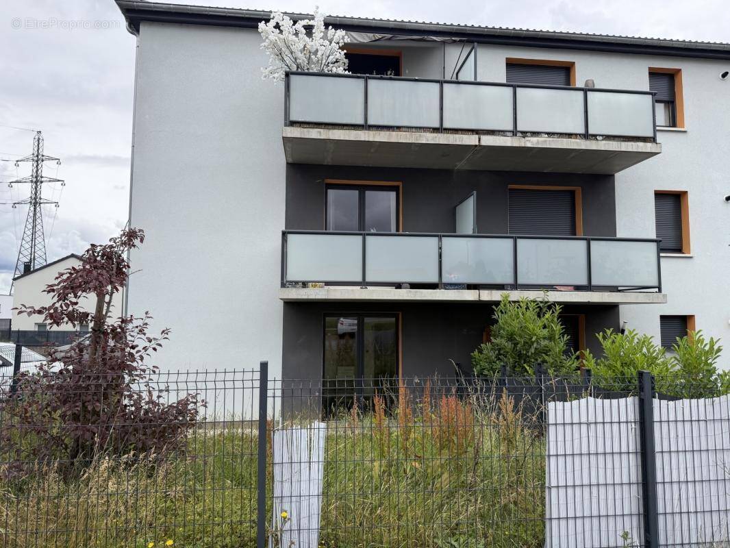 Appartement à GUENANGE