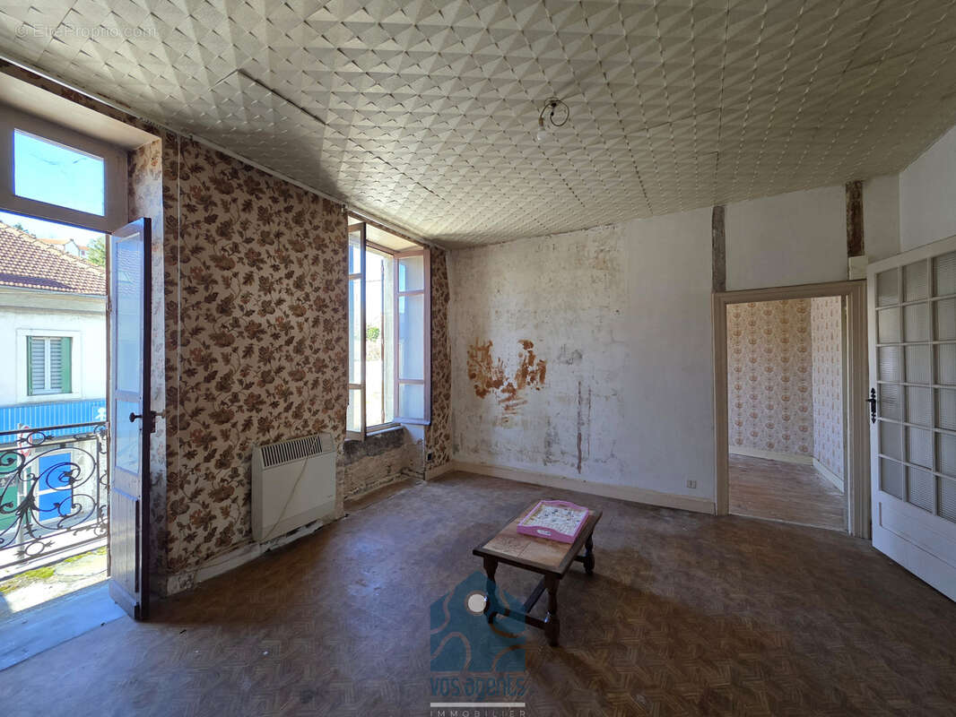 Appartement à SAINT-ELOY-LES-MINES