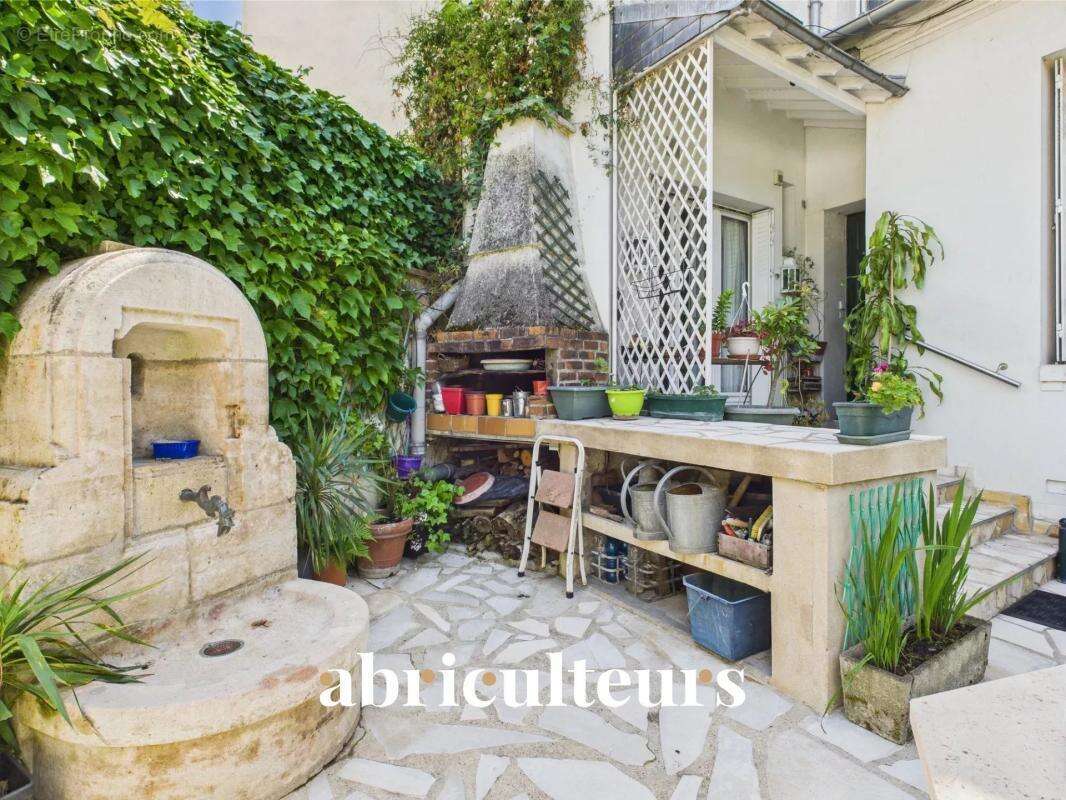 Appartement à PARIS-12E