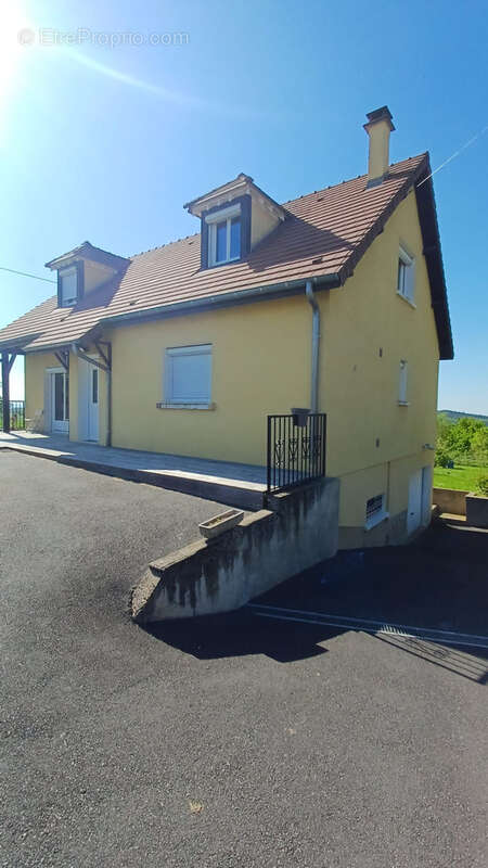Maison à CUSSET