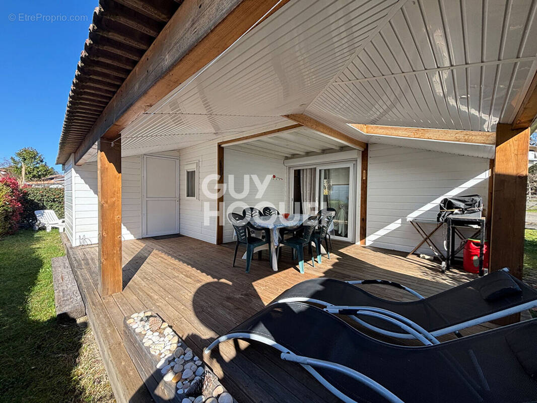 Maison à LIT-ET-MIXE