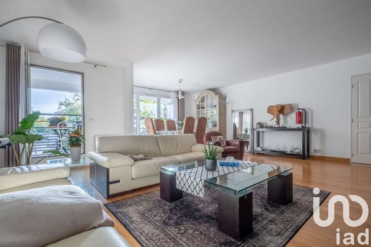 Photo 3 - Appartement à PARIS-19E