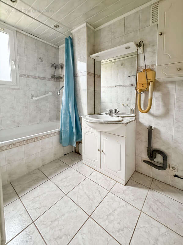 Appartement à ROSNY-SOUS-BOIS