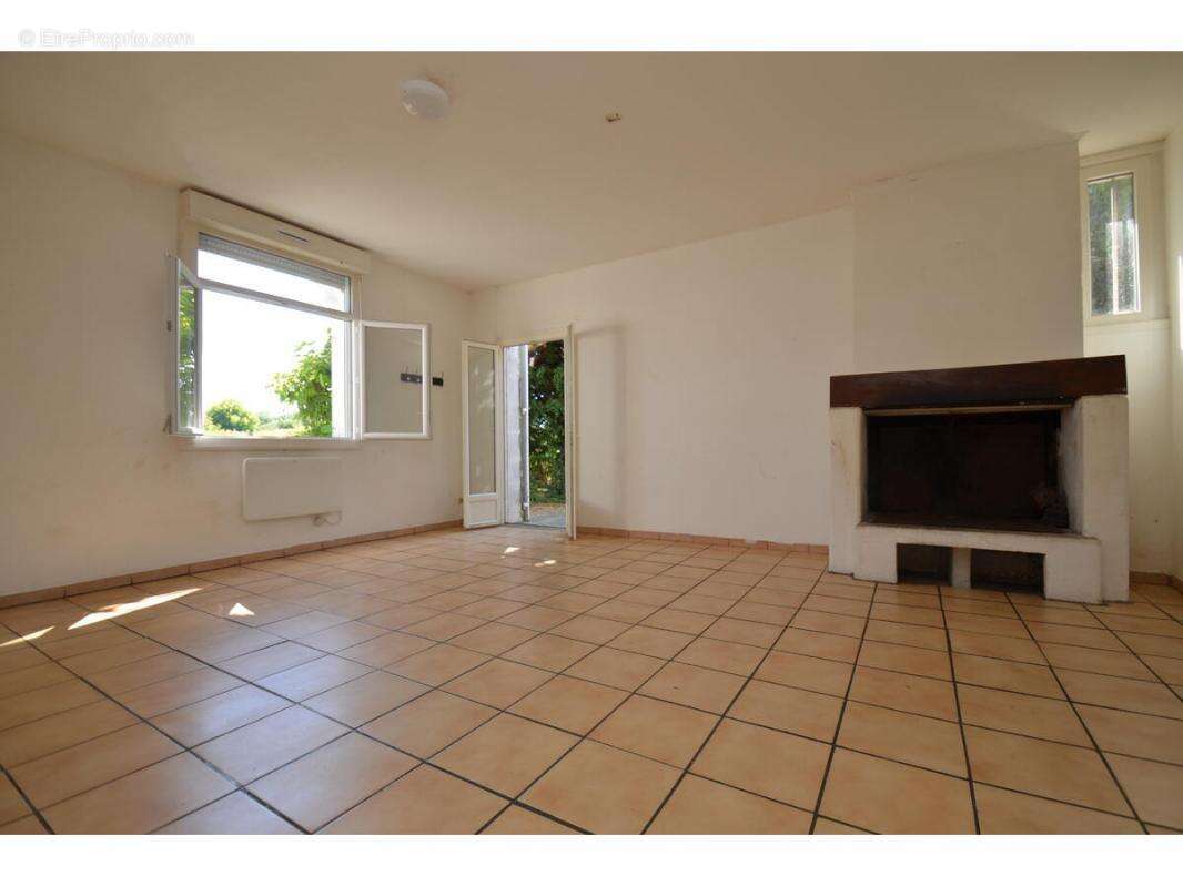 Appartement à MOULIN-NEUF