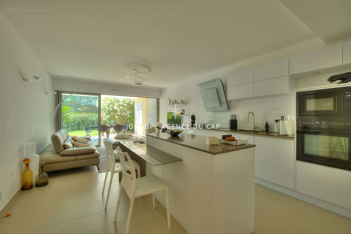 Appartement à SAINT-RAPHAEL