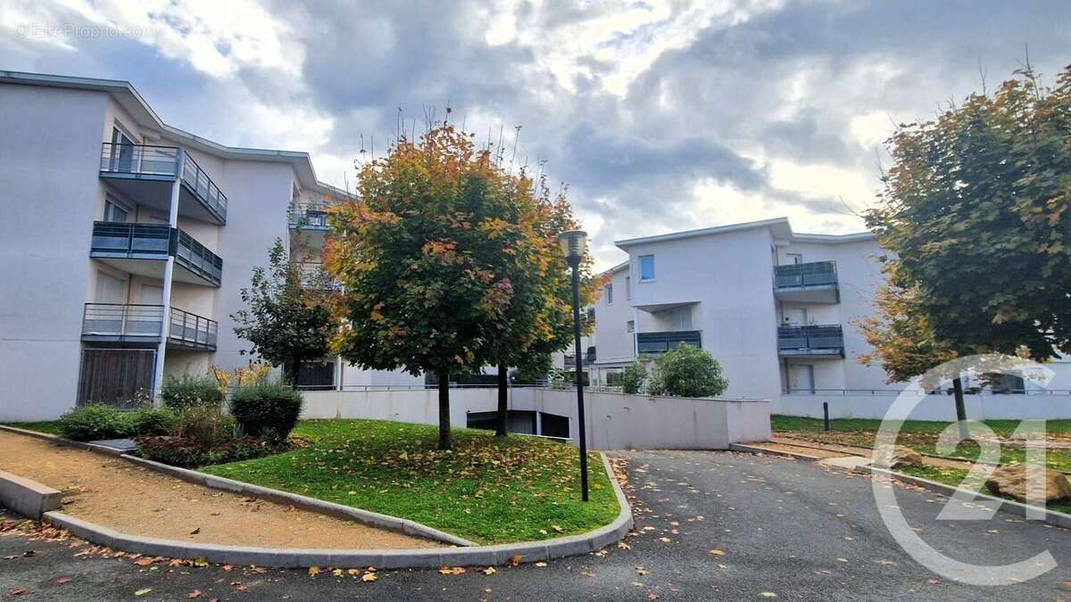 Appartement à JASSANS-RIOTTIER