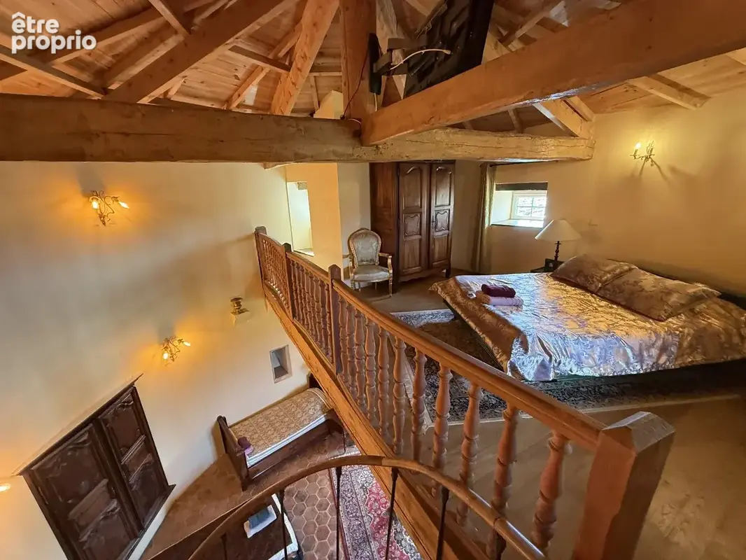 Chateau medieval unique - photo 3