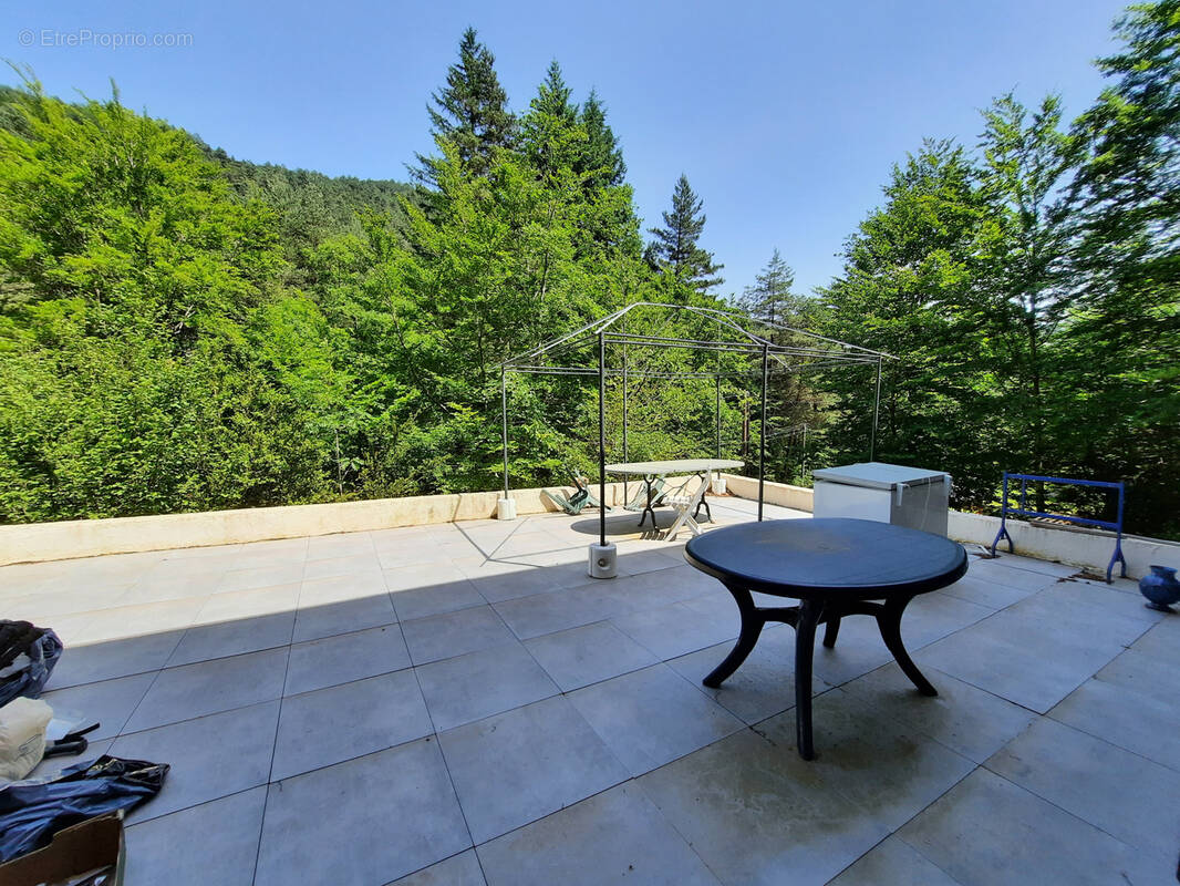 Maison à SAINT-SAUVEUR-CAMPRIEU