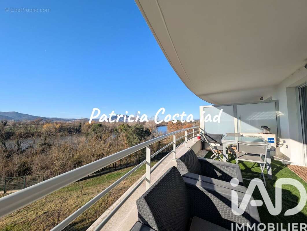 Photo 9 - Appartement à PUGET-SUR-ARGENS