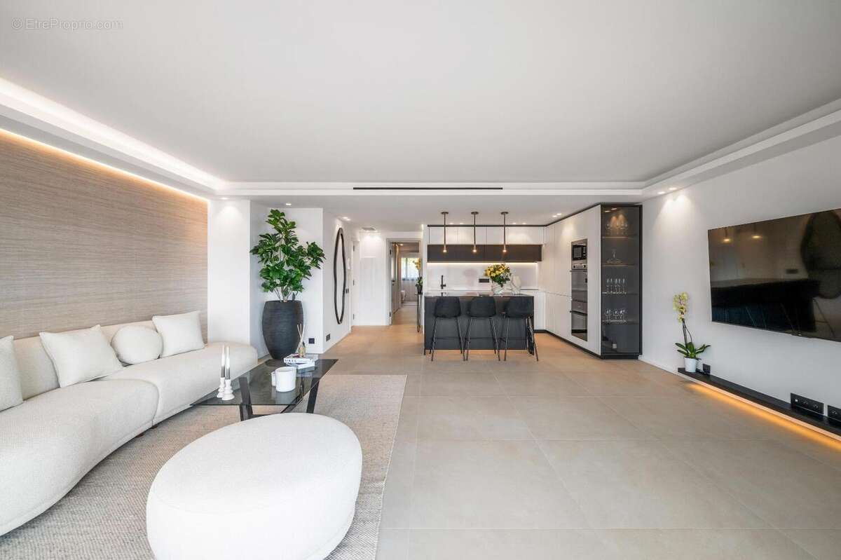   - Appartement à NICE