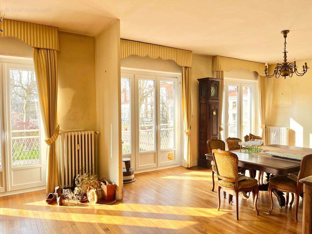 Appartement à ROANNE