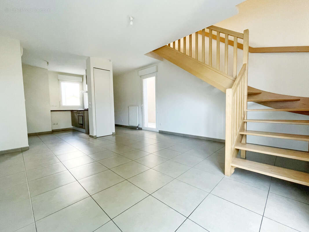 Appartement à FEYZIN