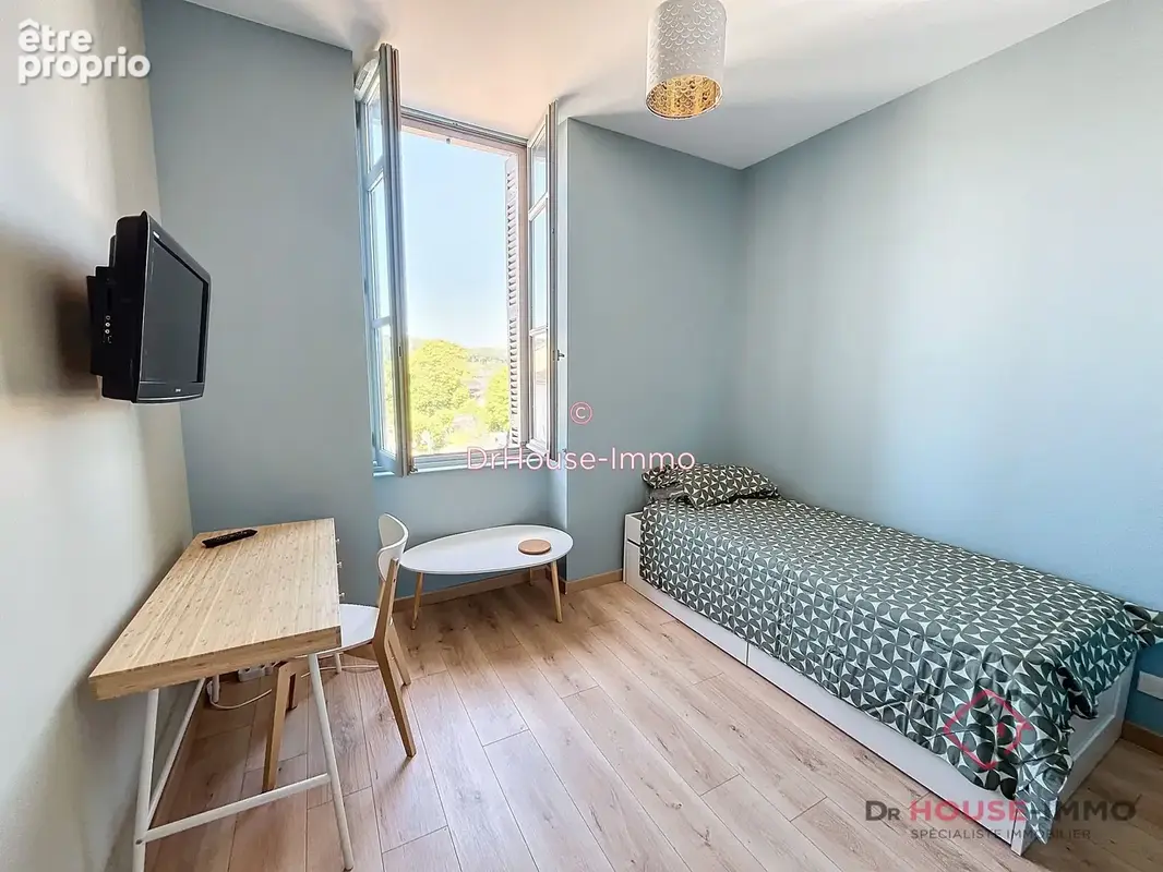 Appartement 500 m² à Perigueux  - photo 8