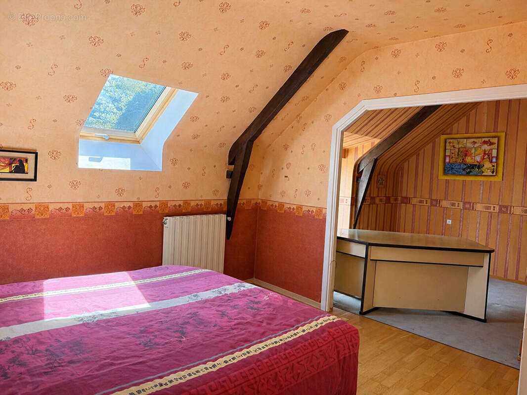 Maison à LA CHAPELLE-NEUVE