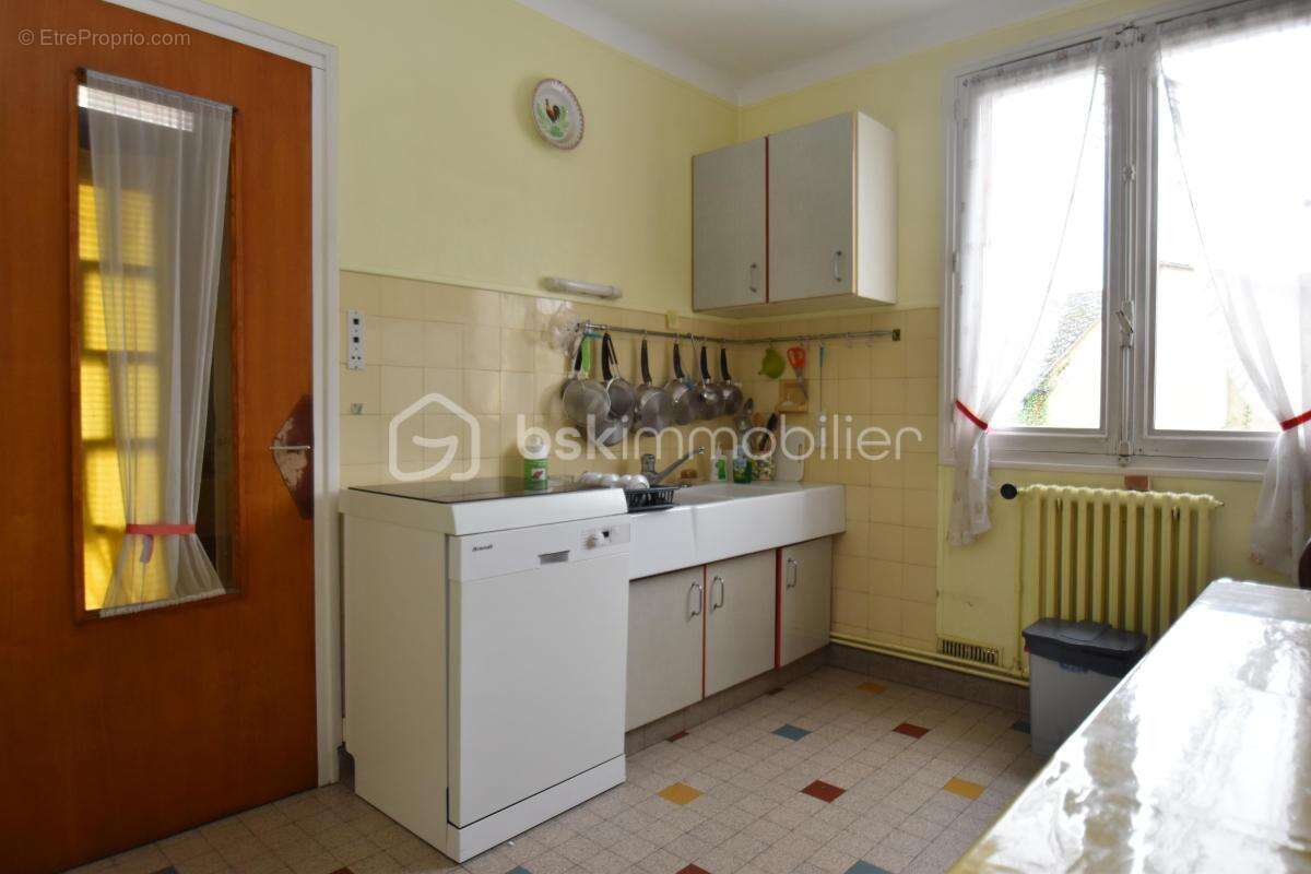 Maison de 5 pièces proximité centre-ville - photo 13