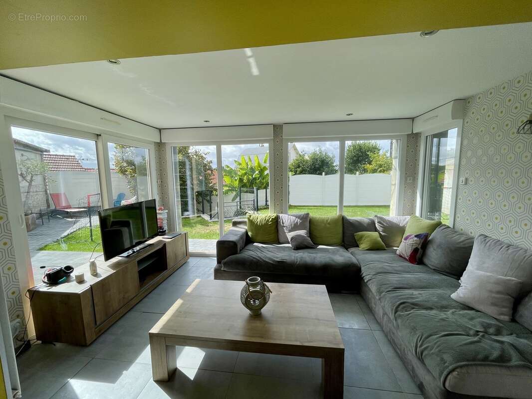 Maison à CHARLEVILLE-MEZIERES