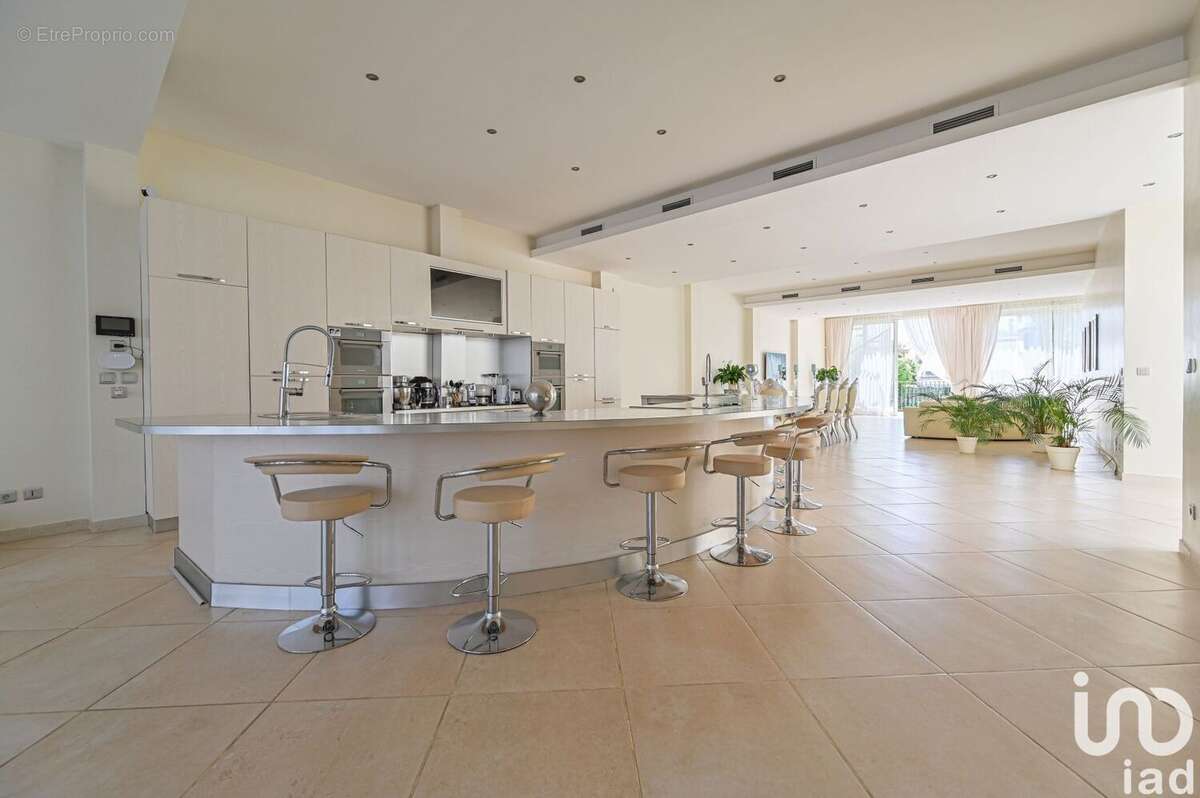 Photo 4 - Maison à SAINT-CLOUD