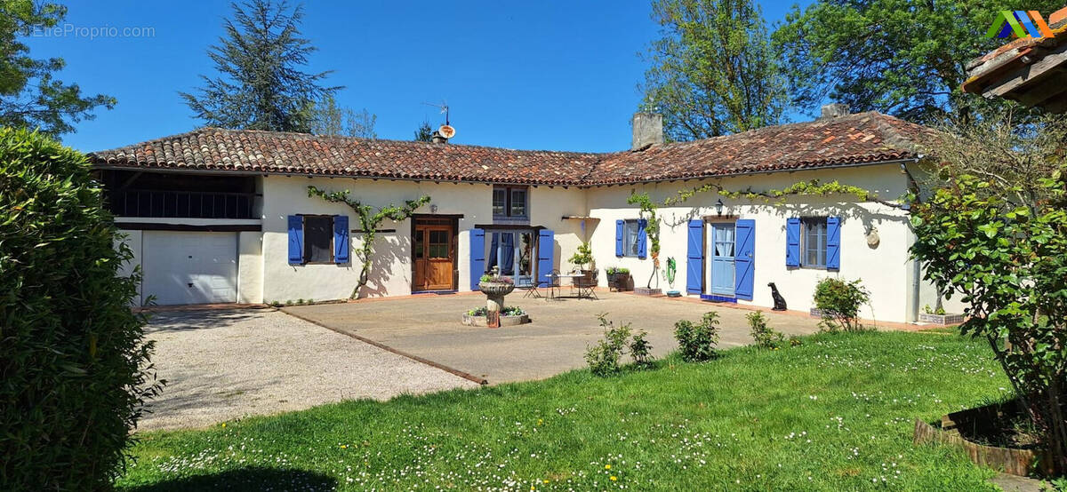 Maison principale  - Maison à SIMORRE