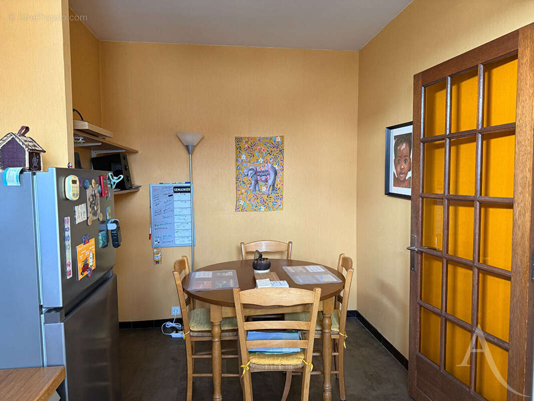 Maison à MONDEVILLE