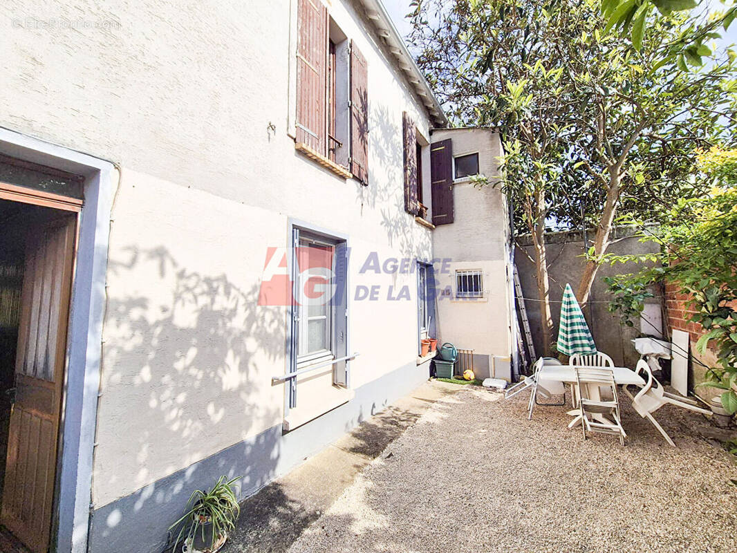 Appartement à BEZONS