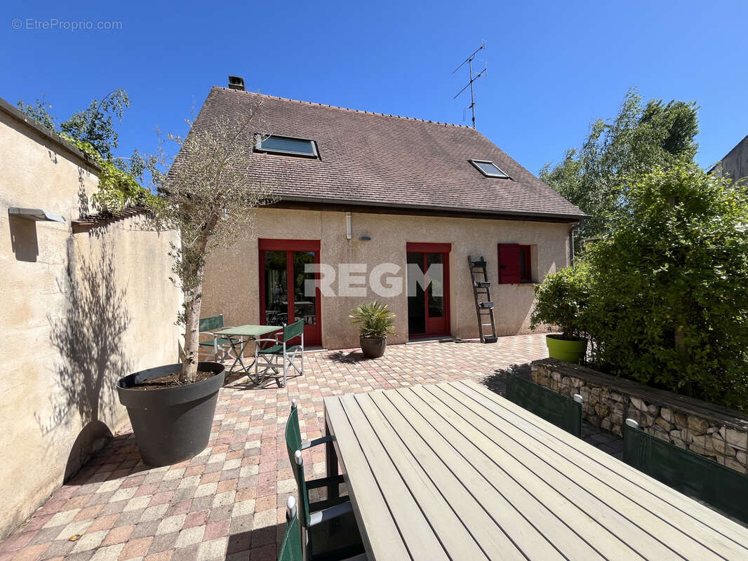 Maison à VILLIERS-SOUS-GREZ
