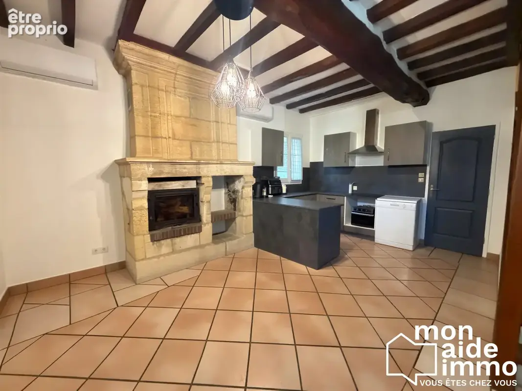 Maison 107 m² à Coutras  - photo 3