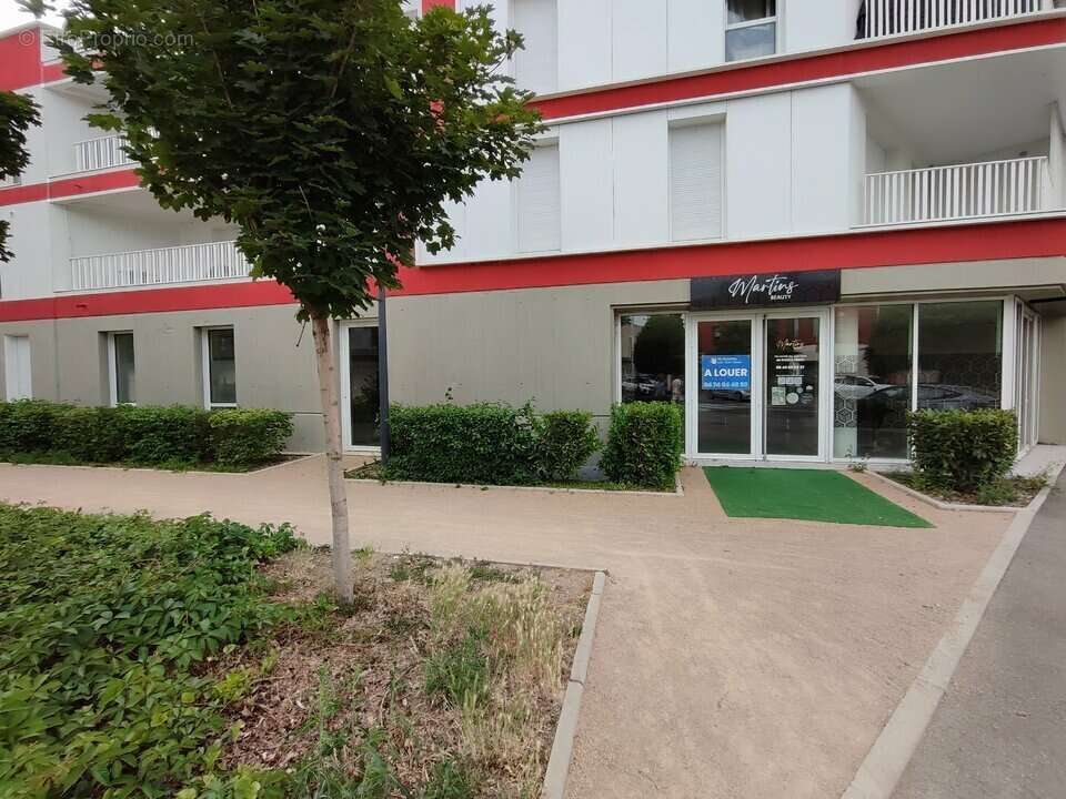 Autre à LA VERPILLIERE